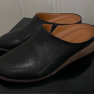 Lucky Brand Black Leather Mules